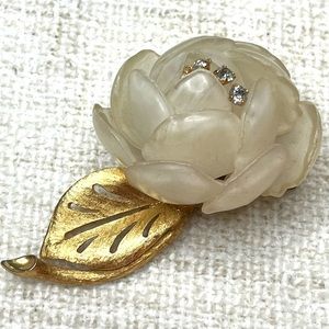 Vintage Vendome Lucite Brooch